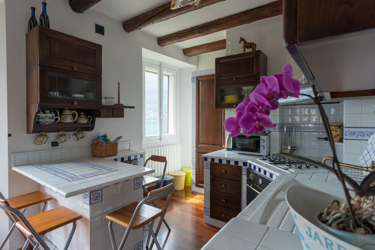 Una Terrazza Da Sogno By Rent All Como Carate Urio Exterior foto