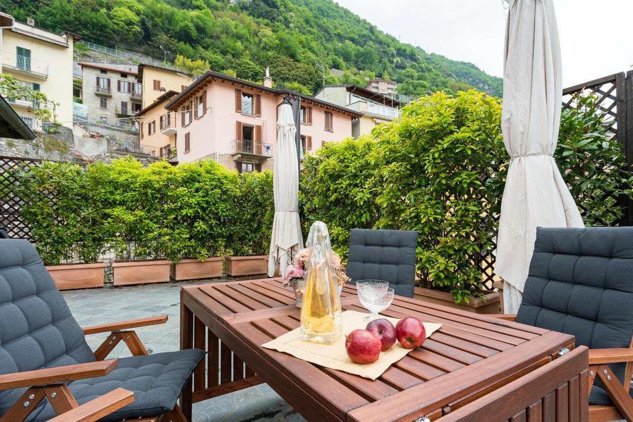 Una Terrazza Da Sogno By Rent All Como Carate Urio Exterior foto